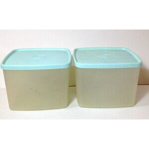 2 Vintage Tupperware Square 24oz Storage Containers w Lids Freezer / Dry Storage